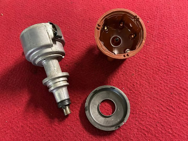 Alfa Romeo 75 6 cil. stroomverdeler – Foto 2