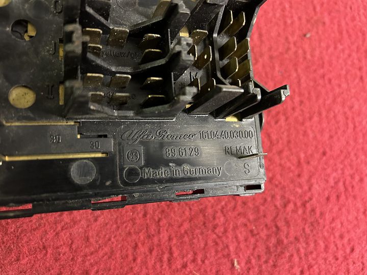 Alfa Romeo 75 zekeringkast – Foto 3