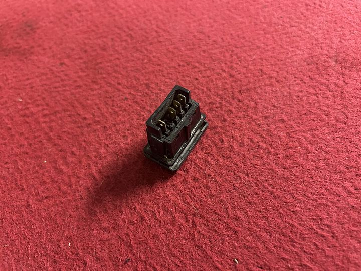 Alfa Romeo 75 Milano elektrische raamschakelaar – Foto 3