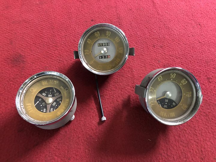 Alfa Romeo 750/101 Veloce snelheidsmetersset