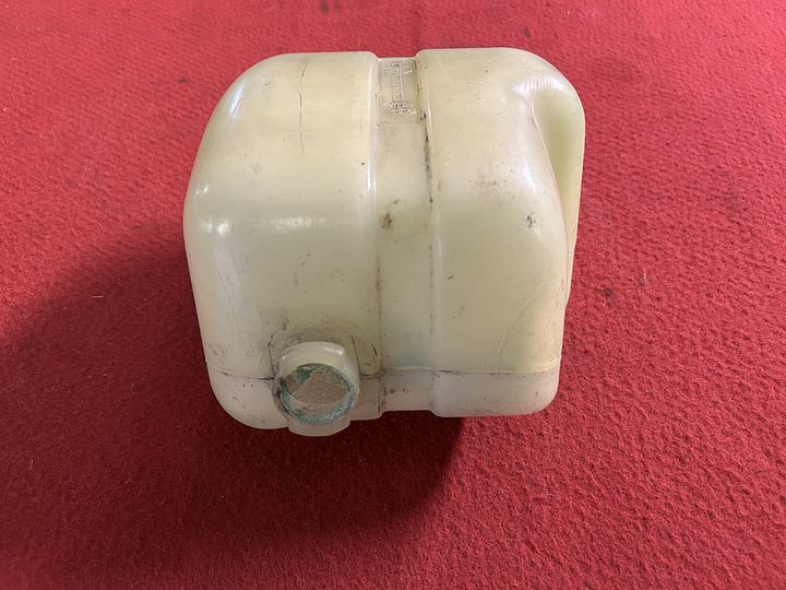 Alfa Romeo Alfetta / Giulietta koelvloeistofreservoir – Foto 2