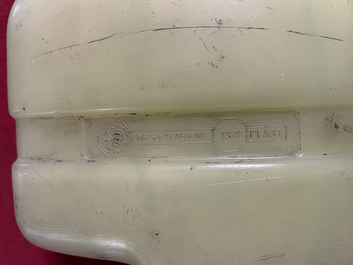 Alfa Romeo Alfetta / Giulietta koelvloeistofreservoir – Foto 4