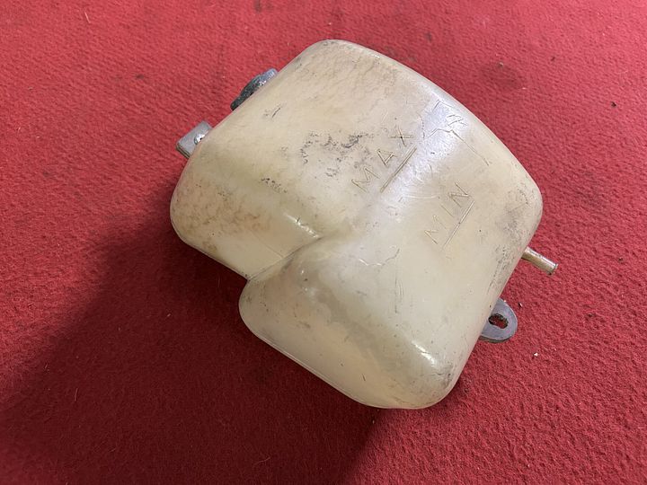 Alfa Romeo Alfetta / Giulietta koelvloeistofreservoir – Foto 3