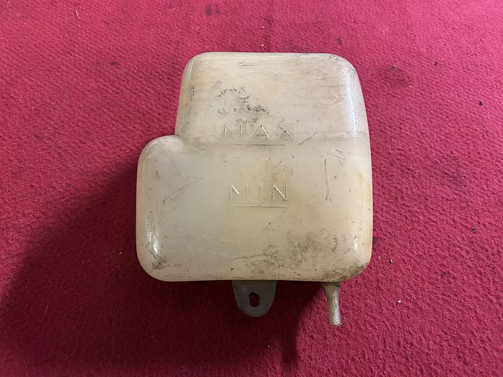 Alfa Romeo Alfetta / Giulietta koelvloeistofreservoir – Foto 2