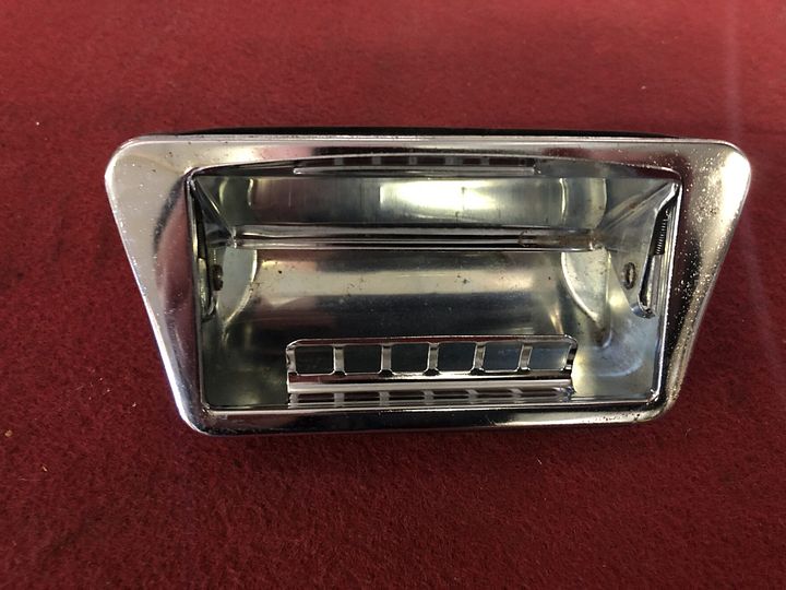 Alfa Romeo Berlina 2000 asbak – Foto 2
