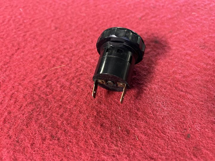 Alfa Romeo Bertone / 2000 GTV schakelaar instrumentenverlichting – Foto 2