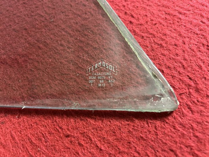 Alfa Romeo Giulia 1600 ventilatieruitje – Foto 3