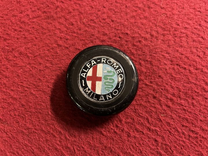 Alfa Romeo claxonknop
