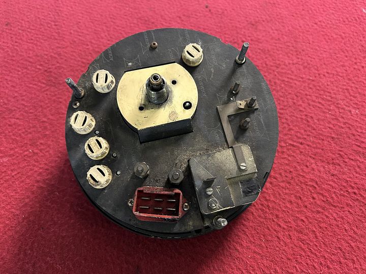 Alfa Romeo Montreal snelheidsmeter – Foto 2