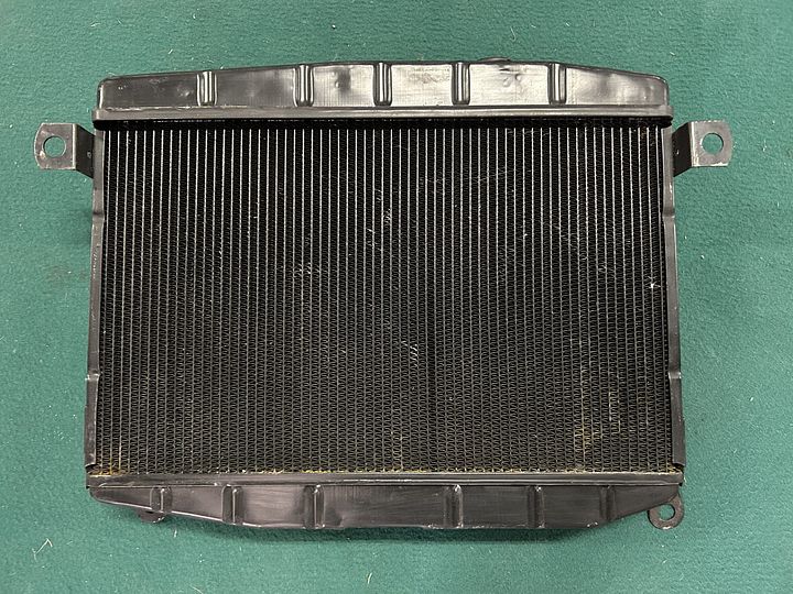 Alfa Romeo Spider radiateur
