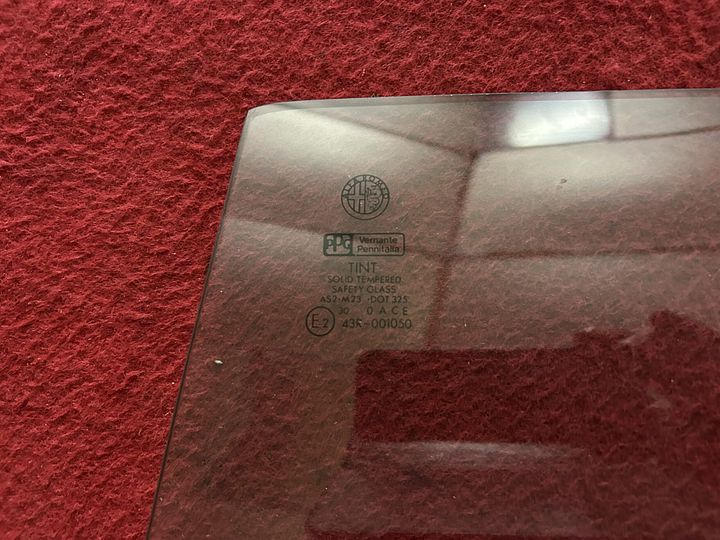 Alfa Romeo SZ zijruit – Foto 3