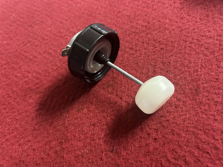 Lancia Autobianchi Y10 remvloeistofreservoirdop – Foto 2