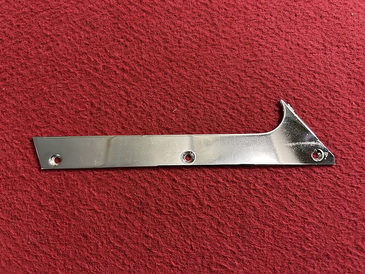 Ferrari 250 GTE zijruit achter passagierszijde