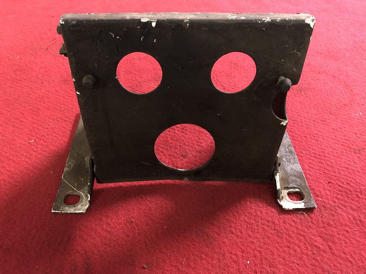 Ferrari 328 GTS steering column mounting plate – Photo 3