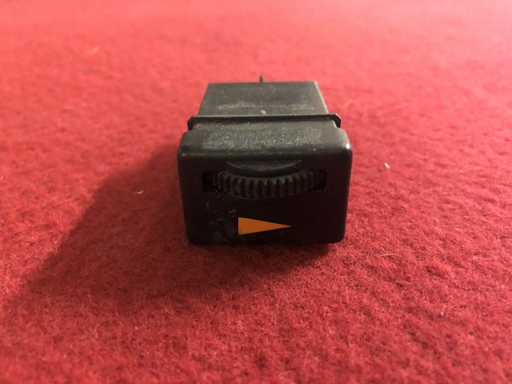 Ferrari 328 instrumentenpaneel dimschakelaar