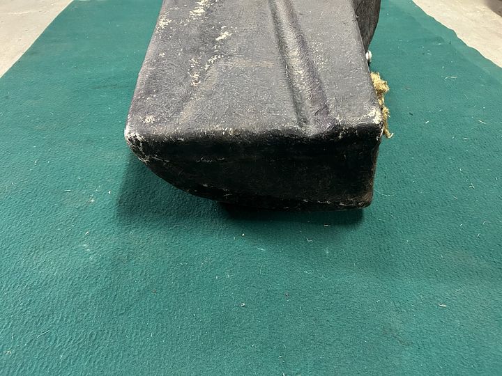 Ferrari 365 brandstoftank – Foto 4