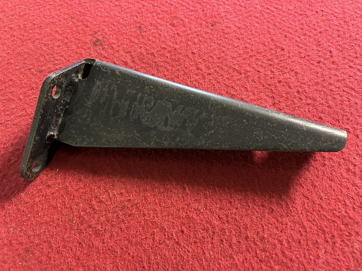 Ferrari 365 GT 2+2 air conditioning mounting bracket