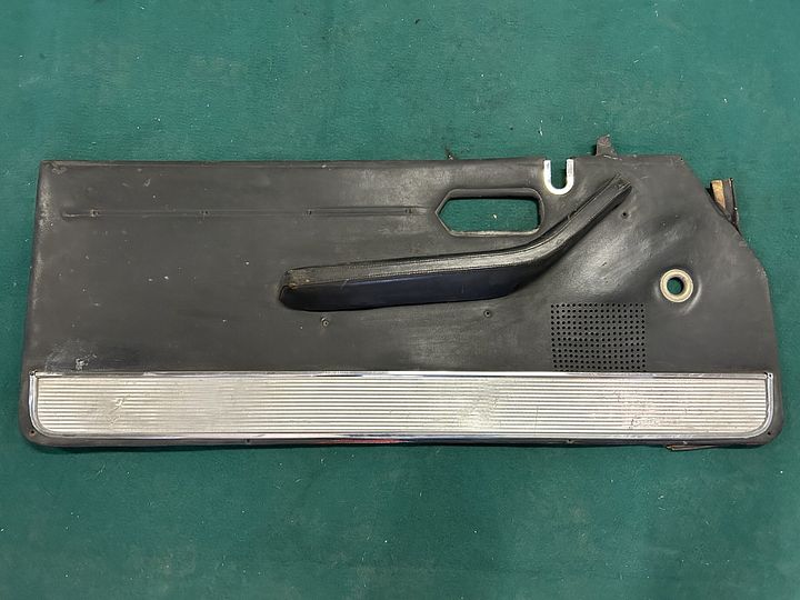 Ferrari 365 GT 2+2 portierbekleding