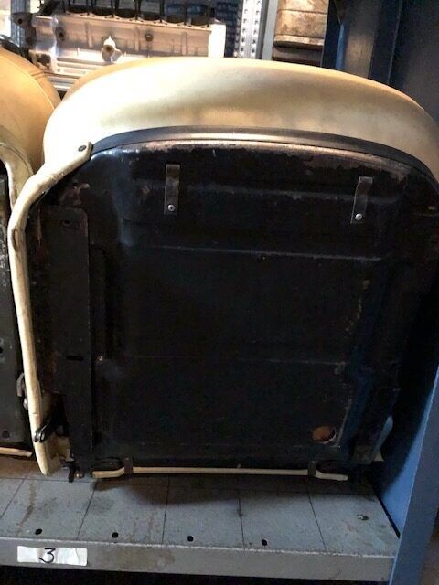 Ferrari 400 I stoelen – Foto 3