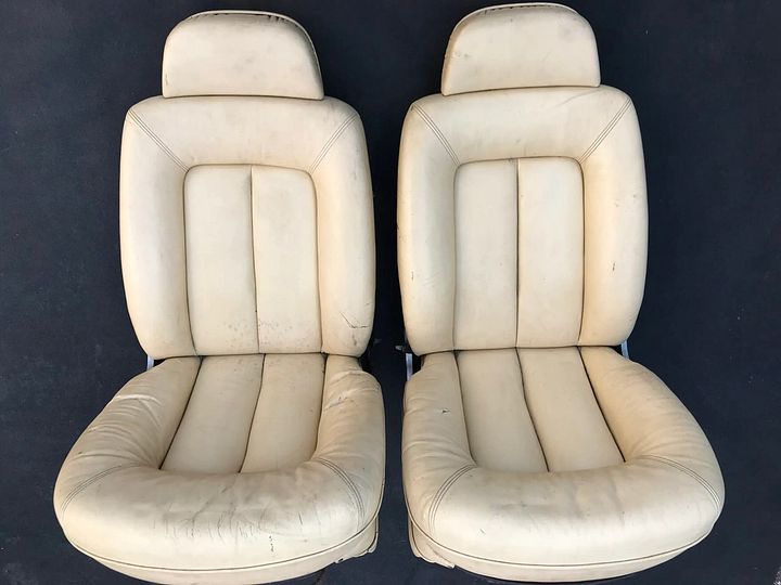 Ferrari 400 I stoelen