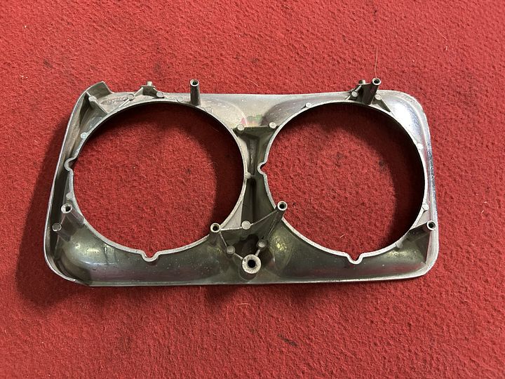 Fiat 124 T Special koplampomranding – Foto 2