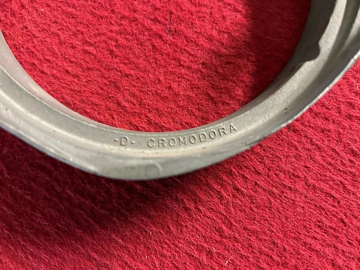 Fiat 2400 Dino Coupe koplampgrille – Foto 3