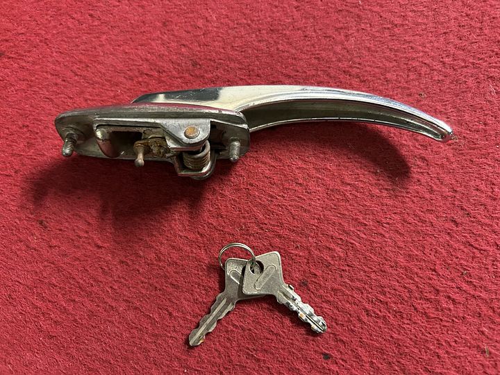 Fiat 850 1e serie deurgreep – Foto 2