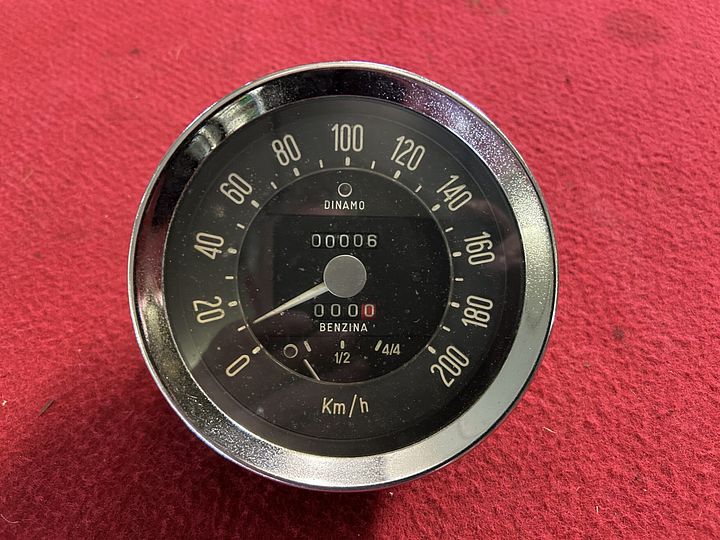Fiat Osca 1500 / 1600 snelheidsmeter