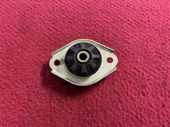 Fiat Uno schokdemperhouder – Foto 2