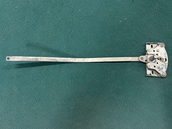 Jaguar MK2 deurbediening