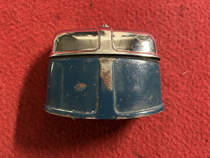 Jaguar XK140 kentekenverlichting – Foto 2