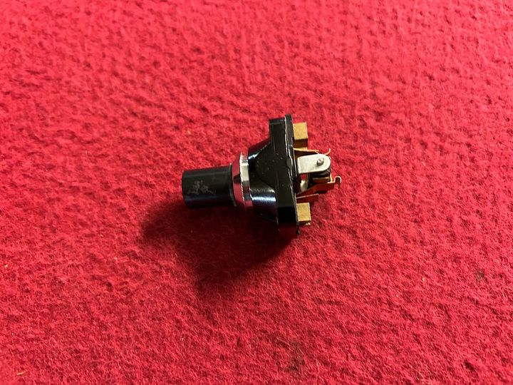 Jaguar XK150 paneelschakelaar – Foto 3