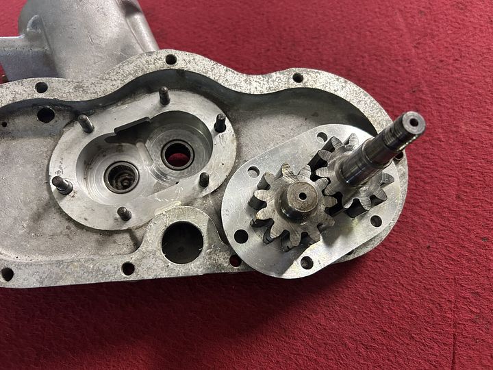 Lamborghini 350 – 400 – Islero distributiedeksel oliepomp – Foto 2