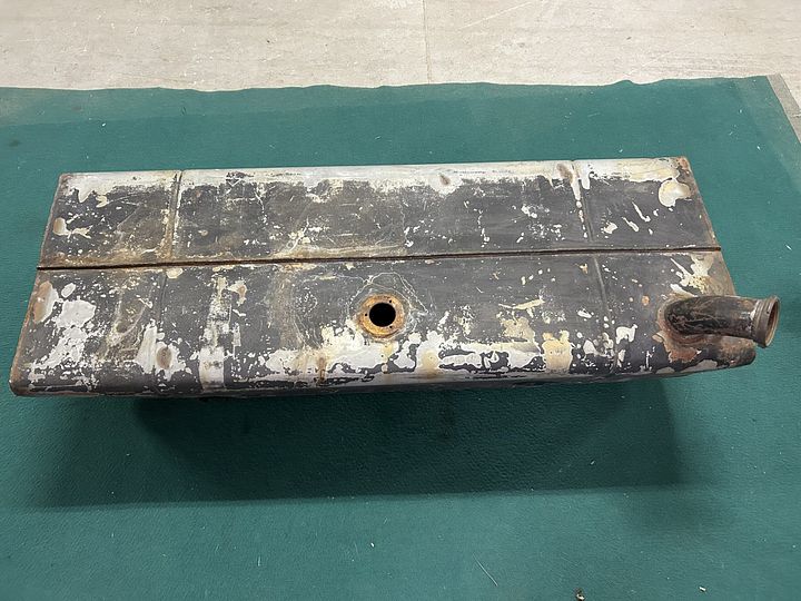 Lamborghini 400 brandstoftank