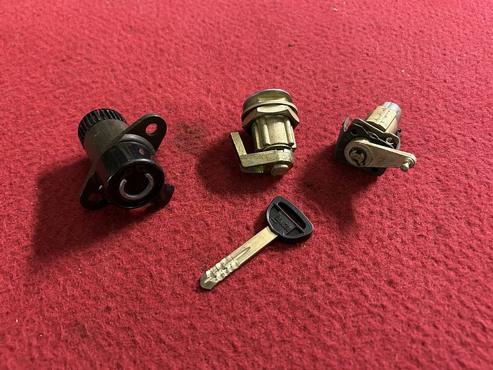 Lancia Beta 3 sloten, 1 sleutel – Foto 2
