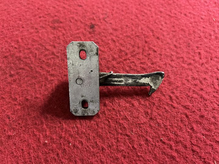 Lancia Flaminia motorkap veiligheidshaak – Foto 2