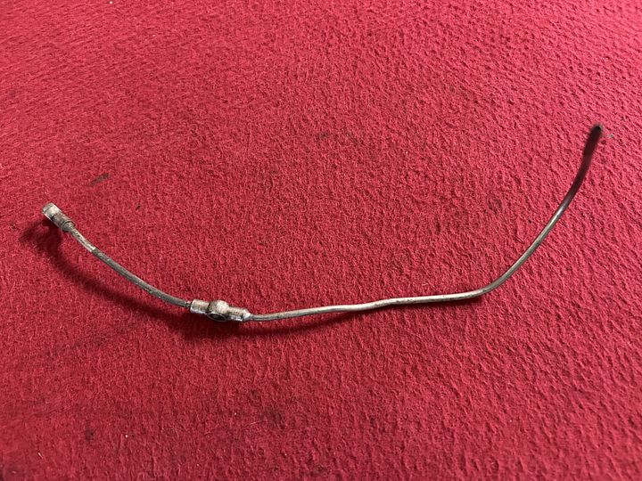 Lancia Flaminia inlaatspruitstuk lekleiding – Foto 2