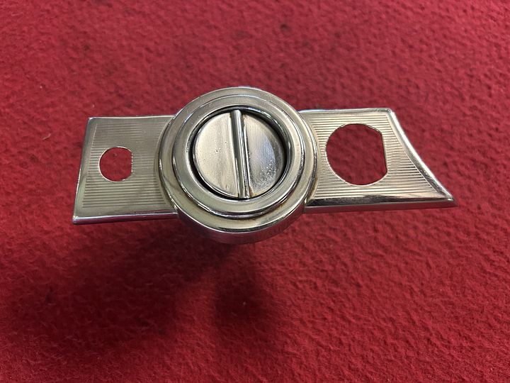 Lancia Flaminia PF Coupe luchtrooster dashboard
