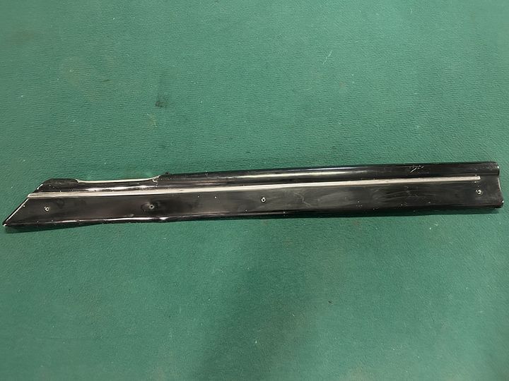 Lancia Flaminia Pininfarina Coupe portiersierlijst