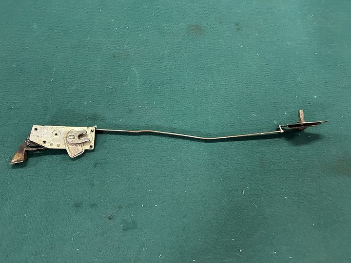 Lancia Flaminia Pininfarina Coupe deurslot compleet