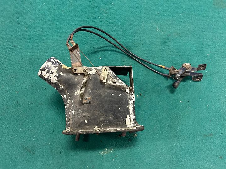 Lancia Flaminia Pininfarina Coupe kachelradiateur met bediening – Foto 2
