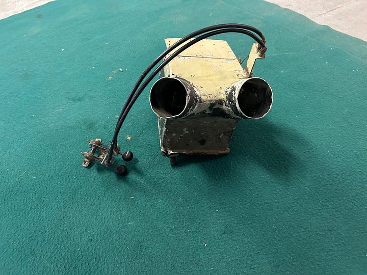 Lancia Flaminia Pininfarina Coupe kachelradiateur met bediening – Foto 4