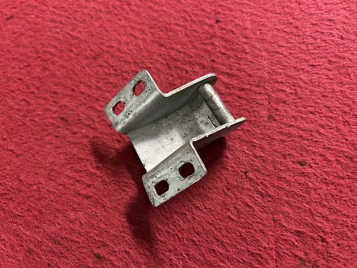 Lancia Flavia Coupe achterklep haaksluiting – Foto 2