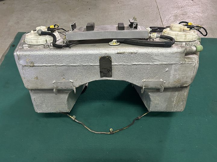 Maserati 4200 GT Spider brandstoftank – Foto 2