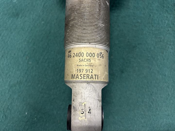 Maserati 4200 GT Spider schokdemper achter – Foto 3