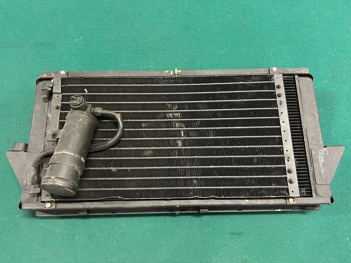 Maserati Merak radiateur met verdamper