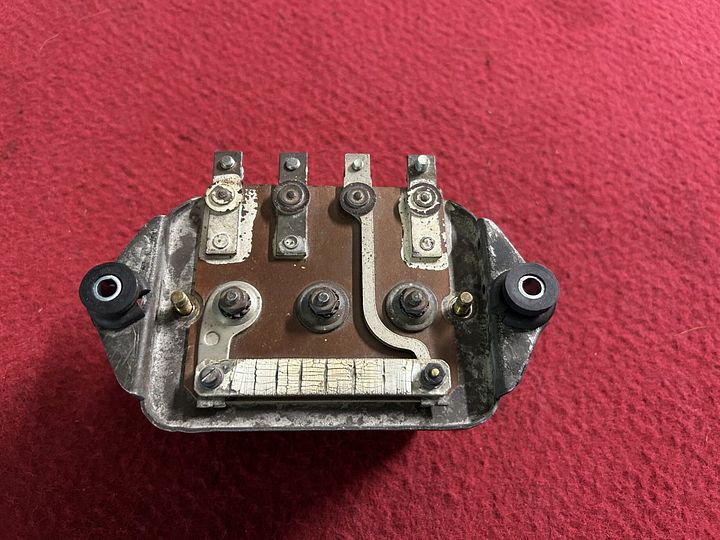 FIAMM spanningsregelaar – Foto 2