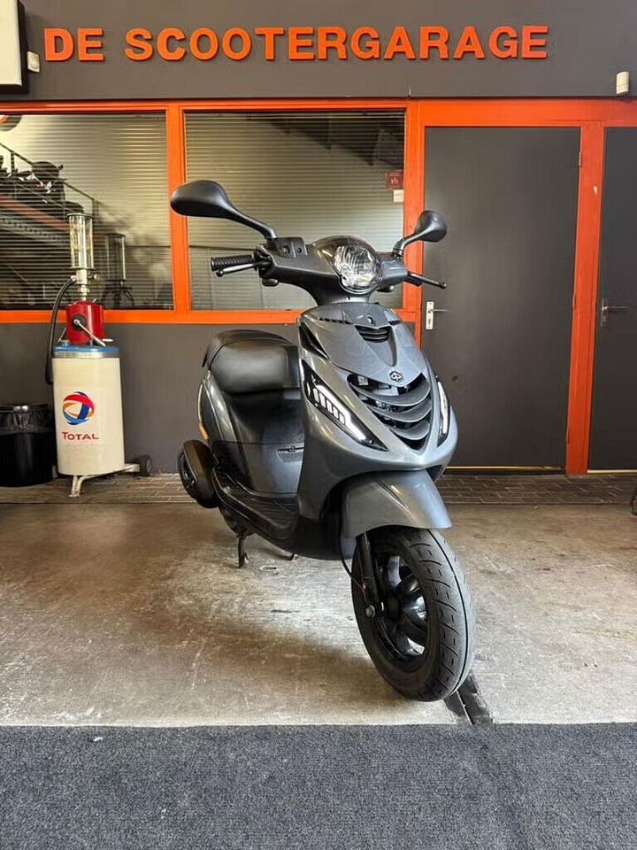 Piaggio Zip 45km Brom 2023