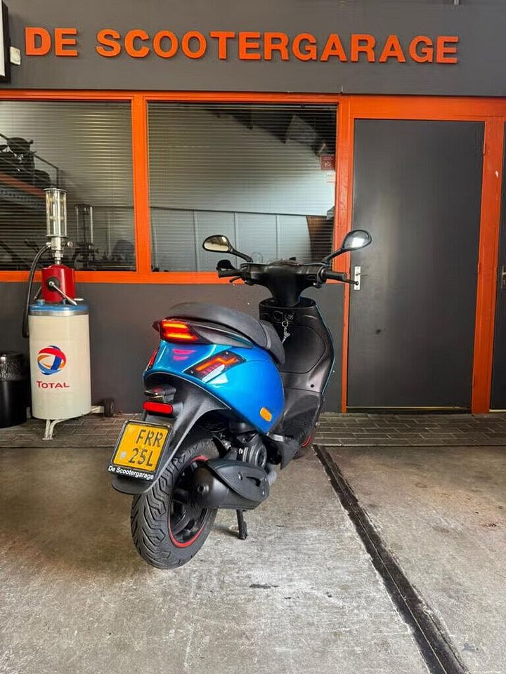 Piaggio Zip 45km brom 2024 Candy Blue – Foto 3