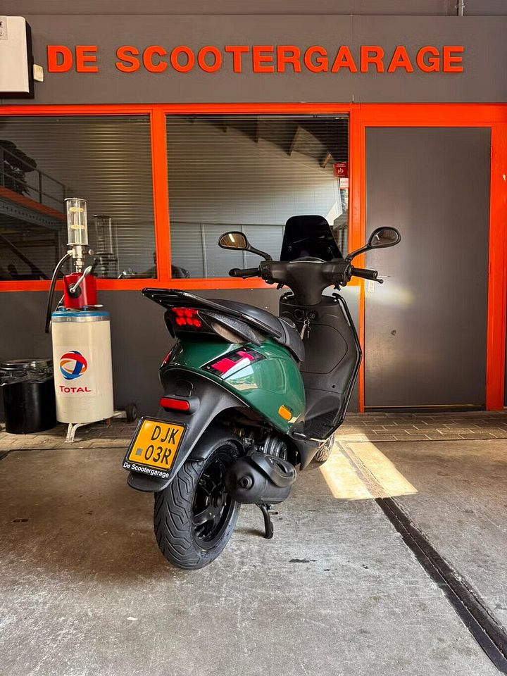 Piaggio Zip Brom 45km e3 SP 2017 FULL Racing Green – Foto 3
